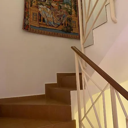 Дом отдыха Town House En Del Duque Jardines 37 Адехе