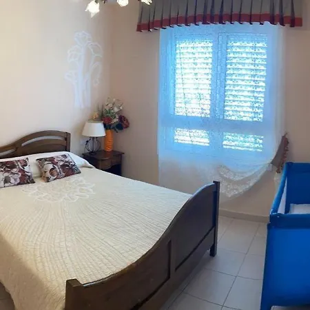 別荘 Town House En Del Duque Jardines 37 アデヘ